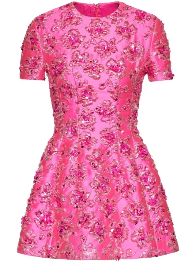 ファーストラブ初恋満島ひかりの着ていたピンク衣装のワンピースのブランドは？どこに売っているかも紹介！